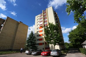 Butų kainų šuolis: brango beveik dešimtadaliu