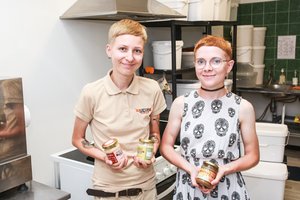 Suvalkietės gamina lietuviams neįprastą produktą su užslėpta žinute