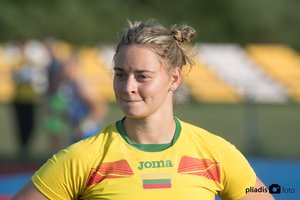 Rutulio stūmime apšilusi I. Zarankaitė: „Tikslas – patekti į disko metimo rungties finalą“