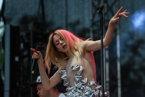 Po Monique pasirodymo dviejų vaikų mama: „Savo dukroms to nelinkėčiau“