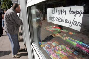 Pirmą mokslo dieną – dovana alkoholio pardavėjams: įstatyme paliko spragą