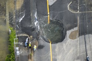 Japonijos rytinę pakrantę supurtė galingas žemės drebėjimas