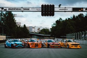  Žiedinėse lenktynėse būsimi čempionai jau surinko pusę taškų