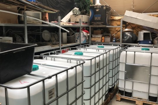 Papasakojo, kaip nelegali degtinė keliavo į užsienį: „Aukšto lygio konspiracija“