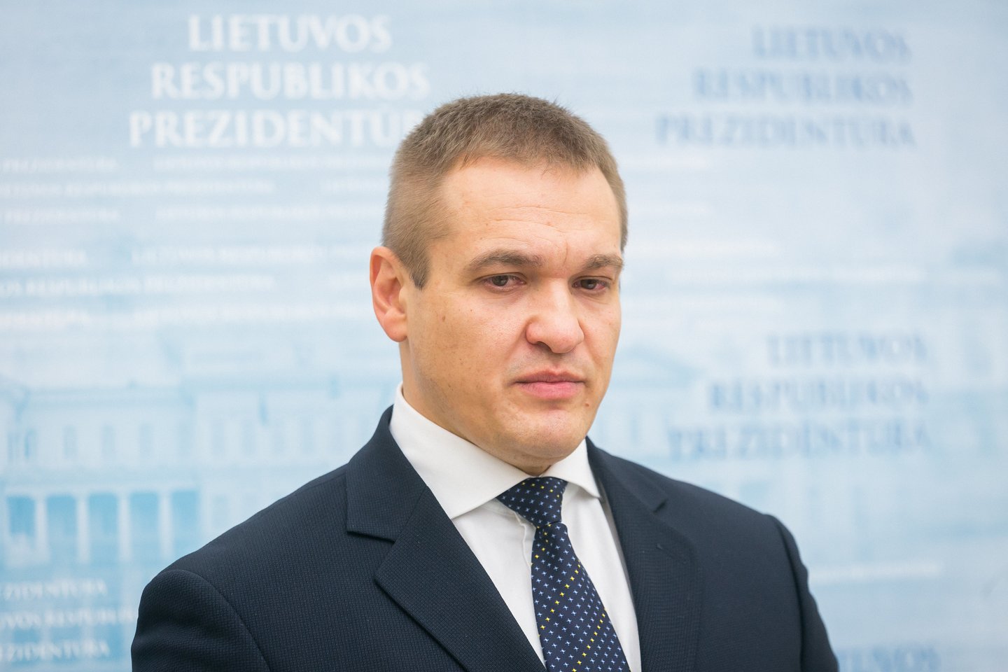 Eimutis Misiūnas teigė, kad jo vadovaujamoje ministerijoje masinių atleidimų nebus.
