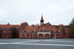 Klaipėdos universiteto menų akademija jungiasi su Lietuvos muzikos ir teatro akademija
