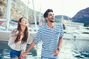 Smagu būti kartu: linksmiausios poros pagal Zodiako ženklą 