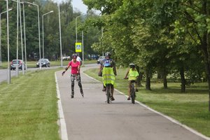 Policija paaiškino tris esminius dalykus, kur ir kas turi teisę važiuoti