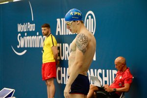 Europos neįgaliųjų čempionate startuosiantys Lietuvos plaukikai  išbandė Dublino baseiną