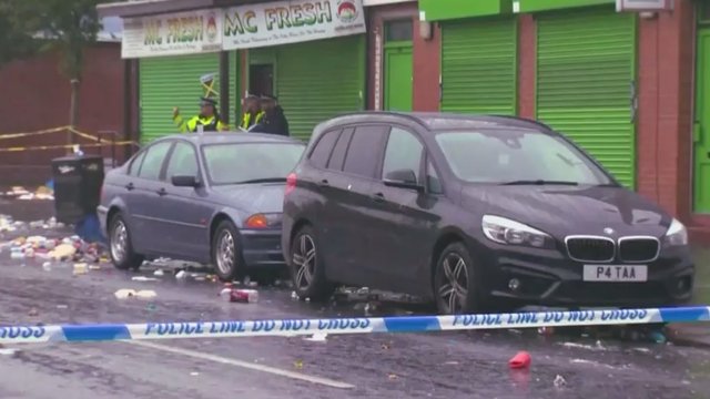 Mančesterio mieste per šaudymą karnavale sužeista bent 10 žmonių