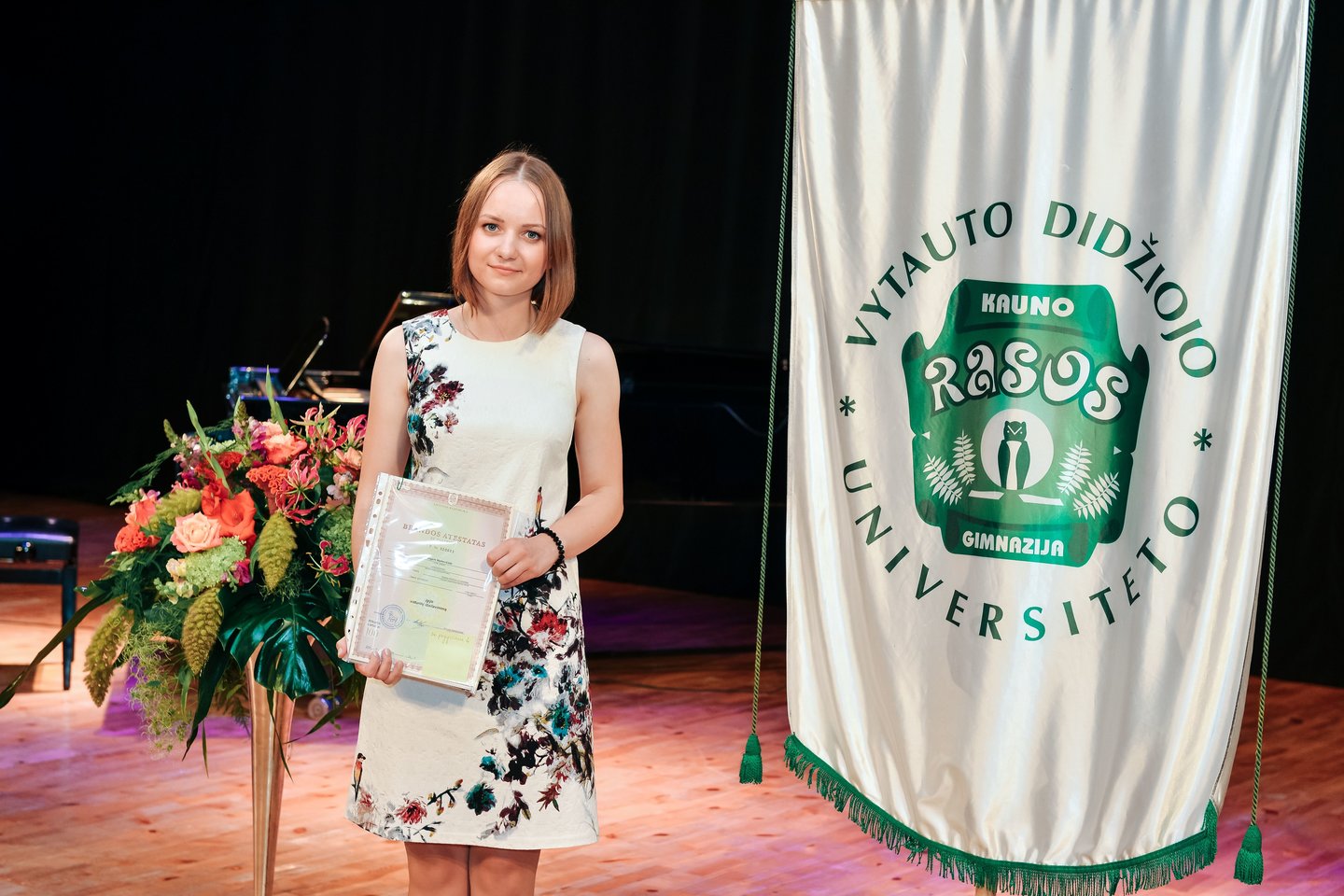  Kauno Vytauto Didžiojo universiteto „Rasos“ gimnazijos absolventė Jogailė Markevičiūtė.