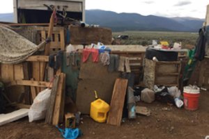 Dykumoje įsikūrę atsiskyrėliai mažametį pražudė per ritualinę ceremoniją