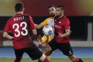 Verda aistros dėl skandalingo Čempionų lygos mačo epizodo: įtaria lažybomis