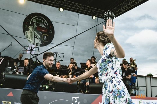 Kėdainių „Broma Jazz“ kviečia susitikti pavėsinėje