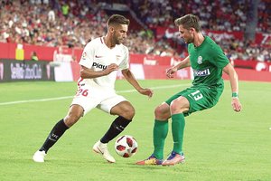 „Žalgirio“ treneris Valdas Urbonas: „Atsitiktinių žaidėjų „Sevilla“ neturi“