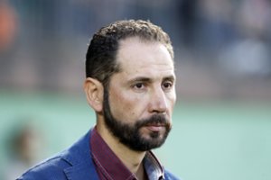 „Sevilla“ treneris vėl prabilo apie LFF stadioną: „Sunku žaisti ant tokios dangos“