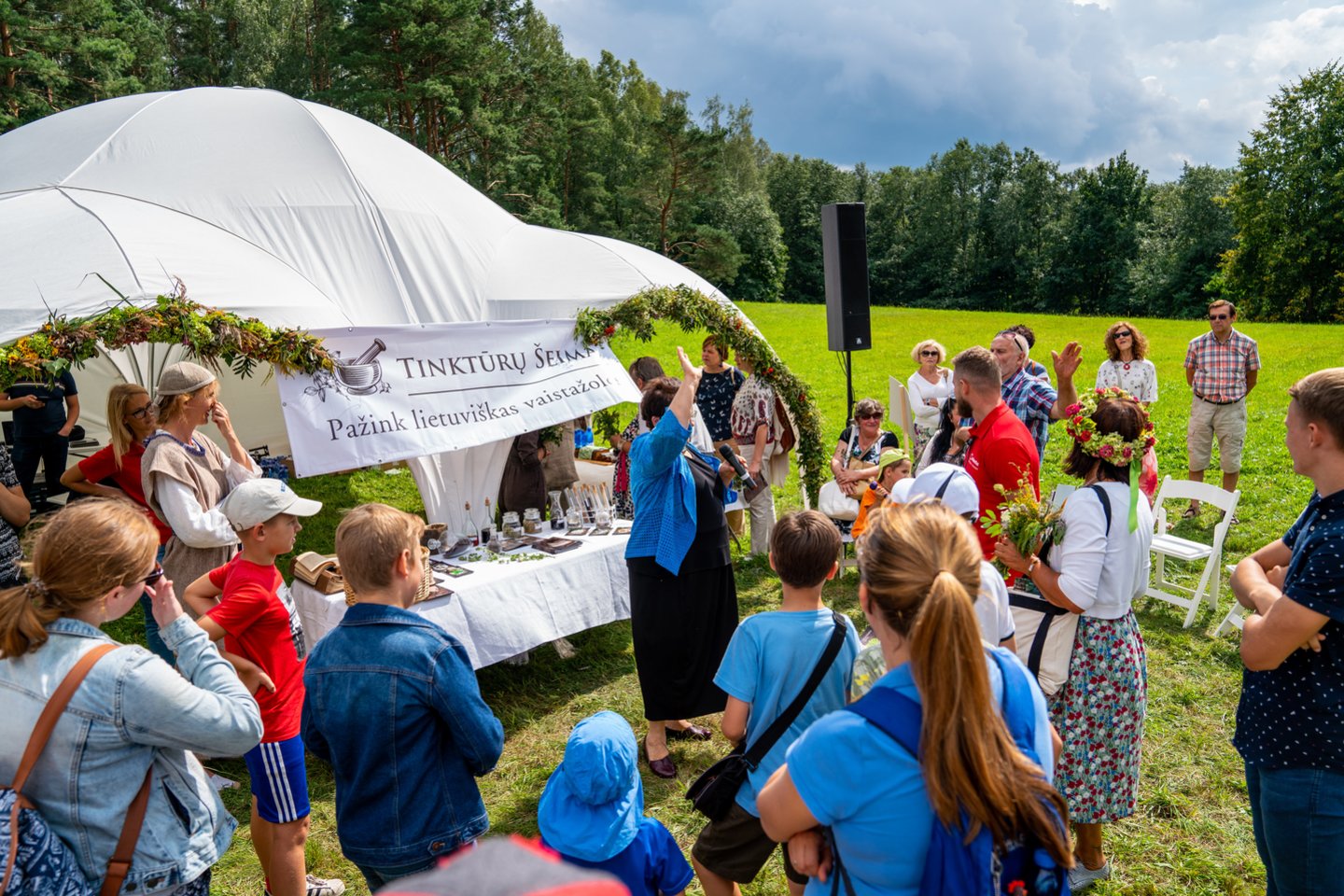  Šventės „Pažink lietuviškas vaistažoles“ akimirkos.<br> Organizatorių nuotr. 