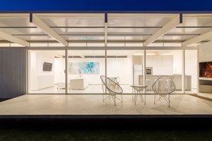 Vienišius pasistatė 70 kv. metrų namą ir sugalvojo dar žingsnį į priekį