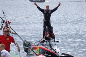 Edgaras Riabko – naujasis Europos F2 vandens formulių čempionas