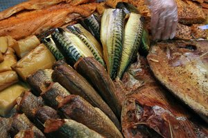 Pirkinys už 8 eurus atsirūgo – perspėja nepirkti iš mašinos bagažinės 