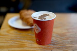 Paaiškėjo, kodėl atsisakius kofeino skauda galvą