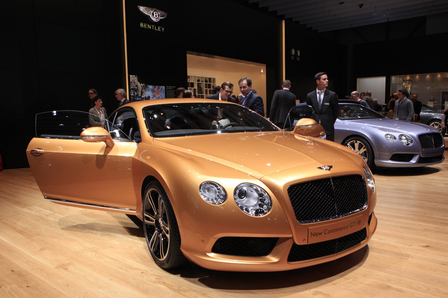 „Bentley GT“.  <br> AFP/Scanpix  nuotr.