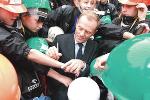 Dar neregėtas skandalas Lenkijoje: rinkimus valdantieji laimėjo pasitelkę blakes