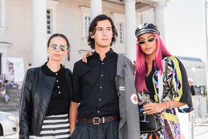 Karolina Meschino su mama ir broliu mėgavosi ekstremaliais pietumis