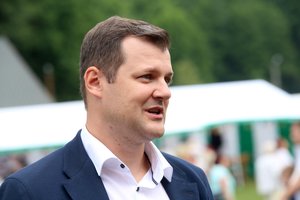 Socdemai susitarimui dėl gynybos nepritaria, kitos partijos linkusios palaikyti