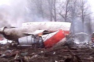Rusija leis Lenkijos ekspertams apžiūrėti prezidentinio lėktuvo nuolaužas