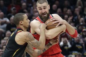 NBA planuoja vėl keisti krepšinio taisykles: laikas atakai trumpės