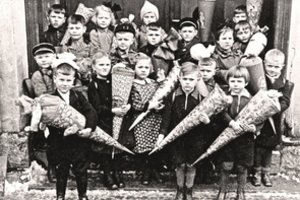 Nuo karo pabėgusius vilko vaikus sunkmečiu ugdė lietuvių šeimos