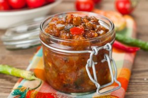 Visiems patikusi baklažanų mišrainė: receptas, kuriuo verta dalintis