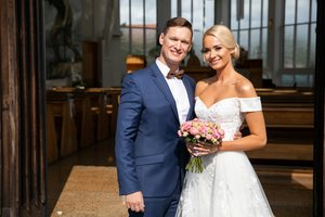 Nidoje ištekėjo tituluota gražuolė Rūta Elžbieta Mazurevičiūtė 