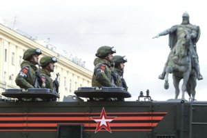 NATO įstikinusi: Rusijos pratybos „Vostok“ liudija apie rengimąsi konfliktui