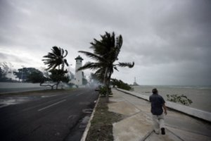 Siaubingas tyrimo rezultatas: pernai siautėjęs uraganas „Maria“ nusinešė 2 975 gyvybes