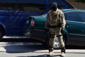 Vakarų Irake mirtininkui susprogdinus automobilį žuvo 11 žmonių