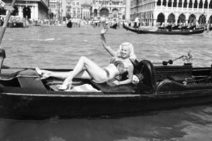 Retro minutė: Venecijos kino festivalis archyvinėse nuotraukose