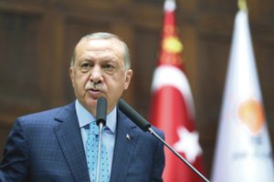 Irano užsienio reikalų ministras netikėtai surengė derybas su Turkijos prezidentu