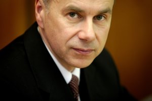 Mokytojų etatinis apmokėjimas: kunkuliuojančios aistros nerimsta