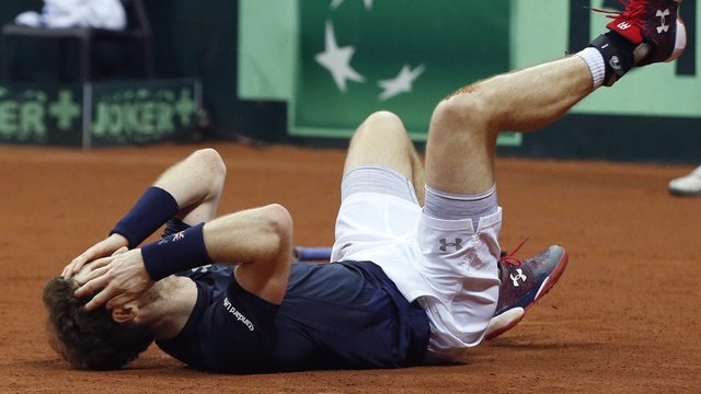 Andy Murray traukiasi iš „US Open“