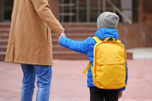 Rusėjo 1-oji jau čia pat: kaip pasirūpinti vaikų saugumu?