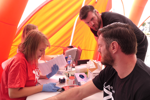 Įkvėpti savo mamos pavyzdžio broliai Lavrinovičiai ryžosi kilniam poelgiui