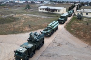 Turkija skuba pirkti modernių rusiškų oro gynybos sistemų