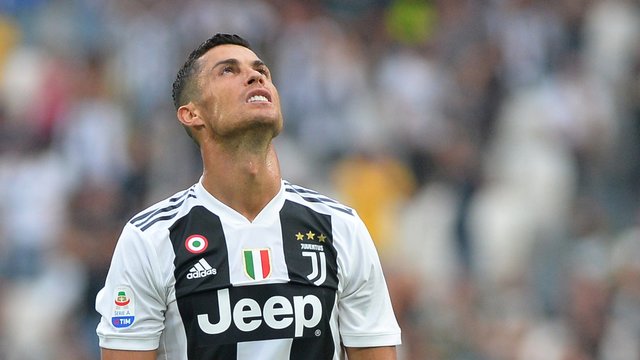 Cristiano Ronaldo įsiutino UEFA sprendimas: nepasitenkinimą išliejo jo agentas