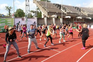 Kaune - visos dienos jogos, bokso ir zumbos treniruočių iššūkis