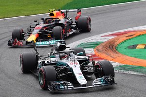 „Formulės-1“ trileryje Monzos trasoje – Lewiso Hamiltono pergalė