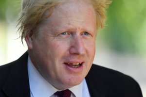 Borisas Johnsonas „Brexit“ derybose prognozuoja ES „pergalę“