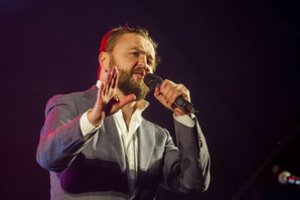 Stano apie „stogą nunešusią“ meilę: ji – brandi ir vienintelė