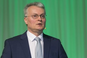 G. Nausėda pasisakė dėl abortų draudimų ir tos pačios lyties asmenų santuokos